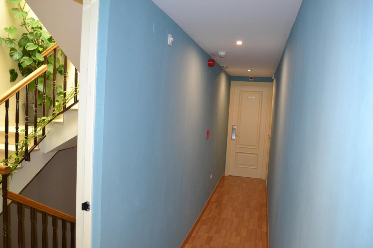 Hotel El Acebo Jaca Ngoại thất bức ảnh
