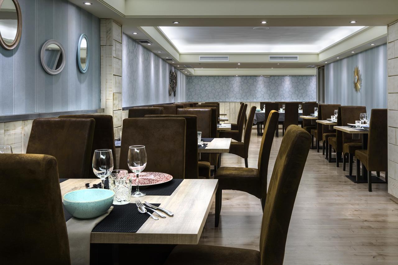 Hotel El Acebo Jaca Ngoại thất bức ảnh