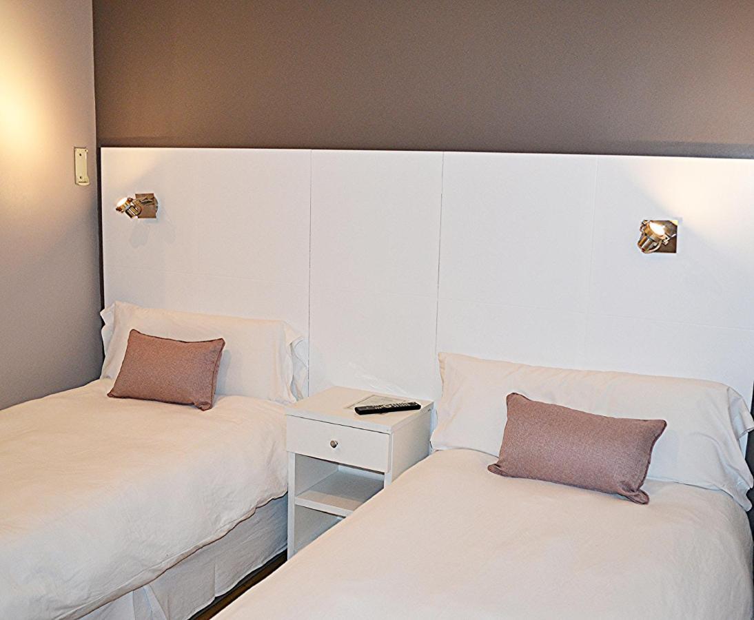 Hotel El Acebo Jaca Ngoại thất bức ảnh